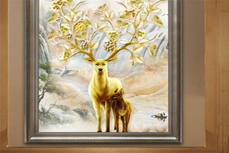 玄关挂鹿的画有什么寓意挂画禁忌有哪些